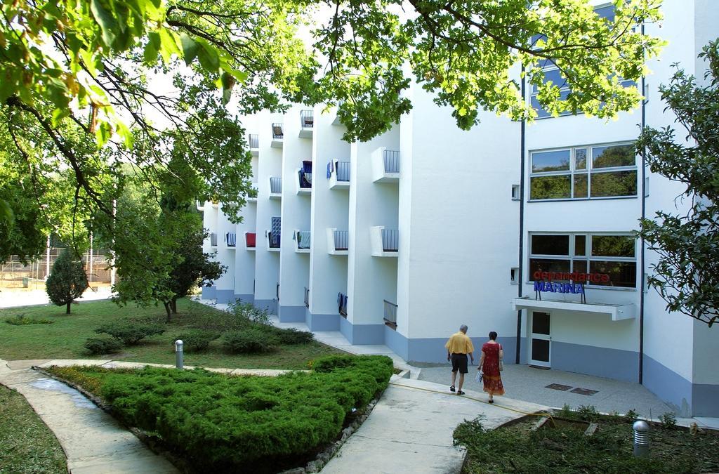 Depadansa Marina & Primorka Hotel Omisalj ภายนอก รูปภาพ