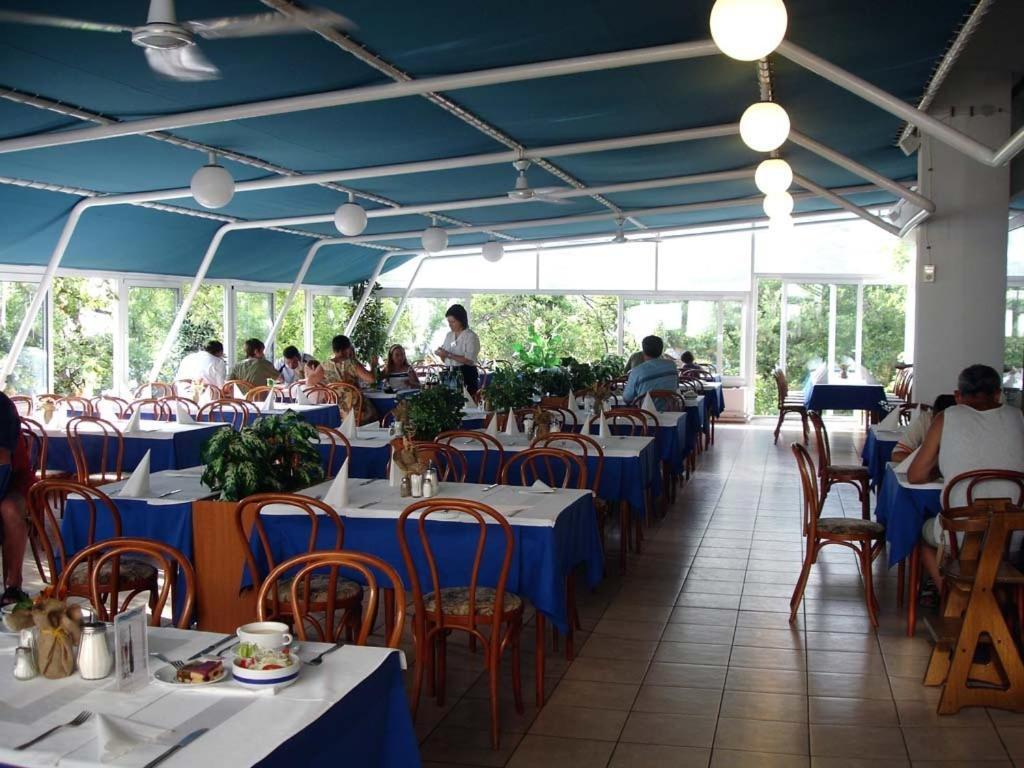 Depadansa Marina & Primorka Hotel Omisalj ภายนอก รูปภาพ