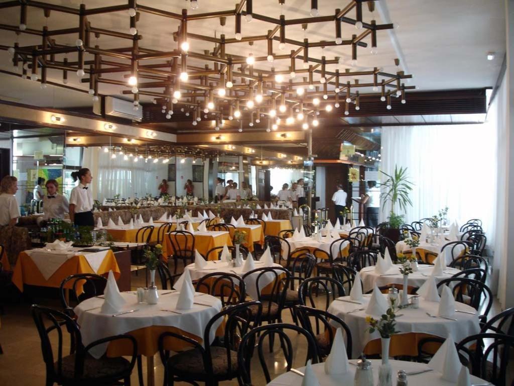 Depadansa Marina & Primorka Hotel Omisalj ภายนอก รูปภาพ